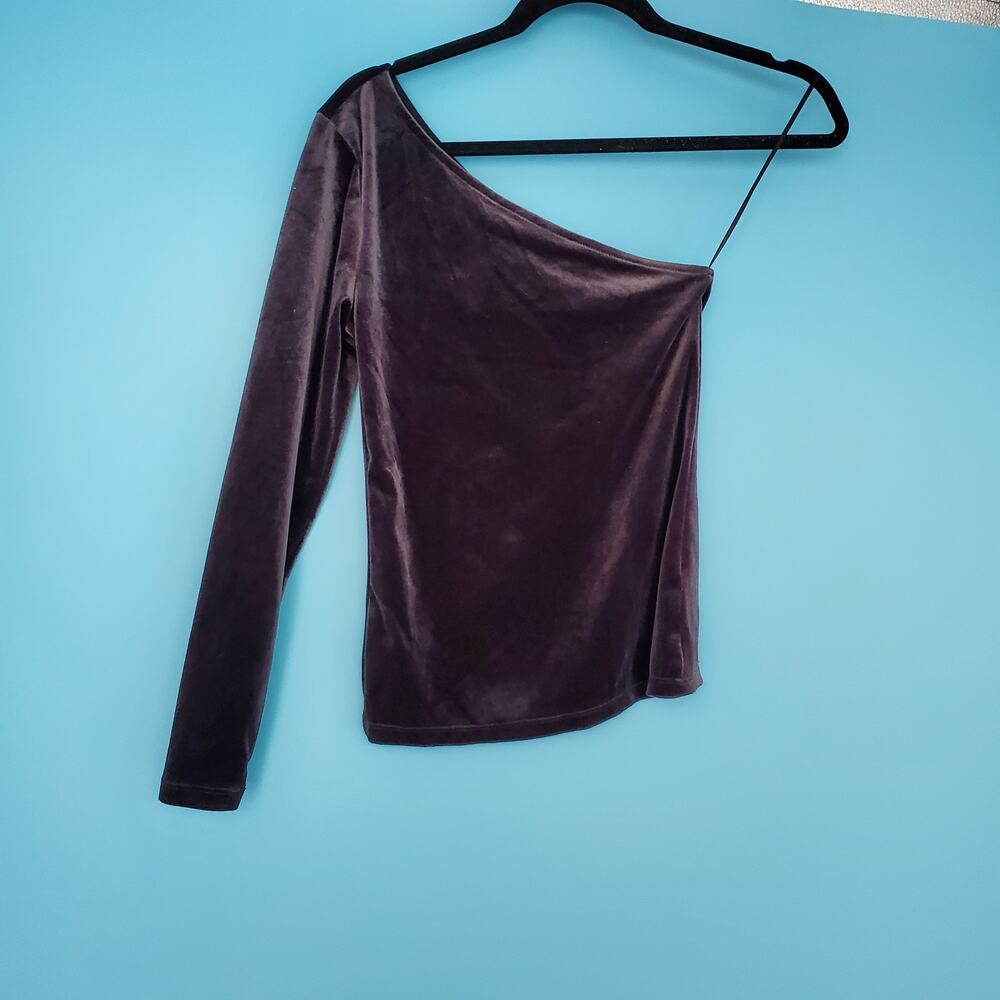 NEW Old Navy Top Size XS One Shoulder Velvet Black